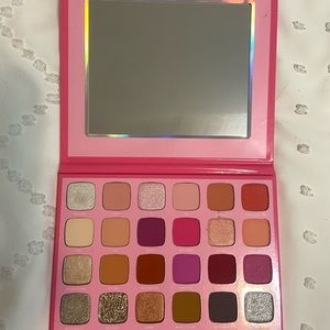 Jeffrey Star Morphe X Pallette